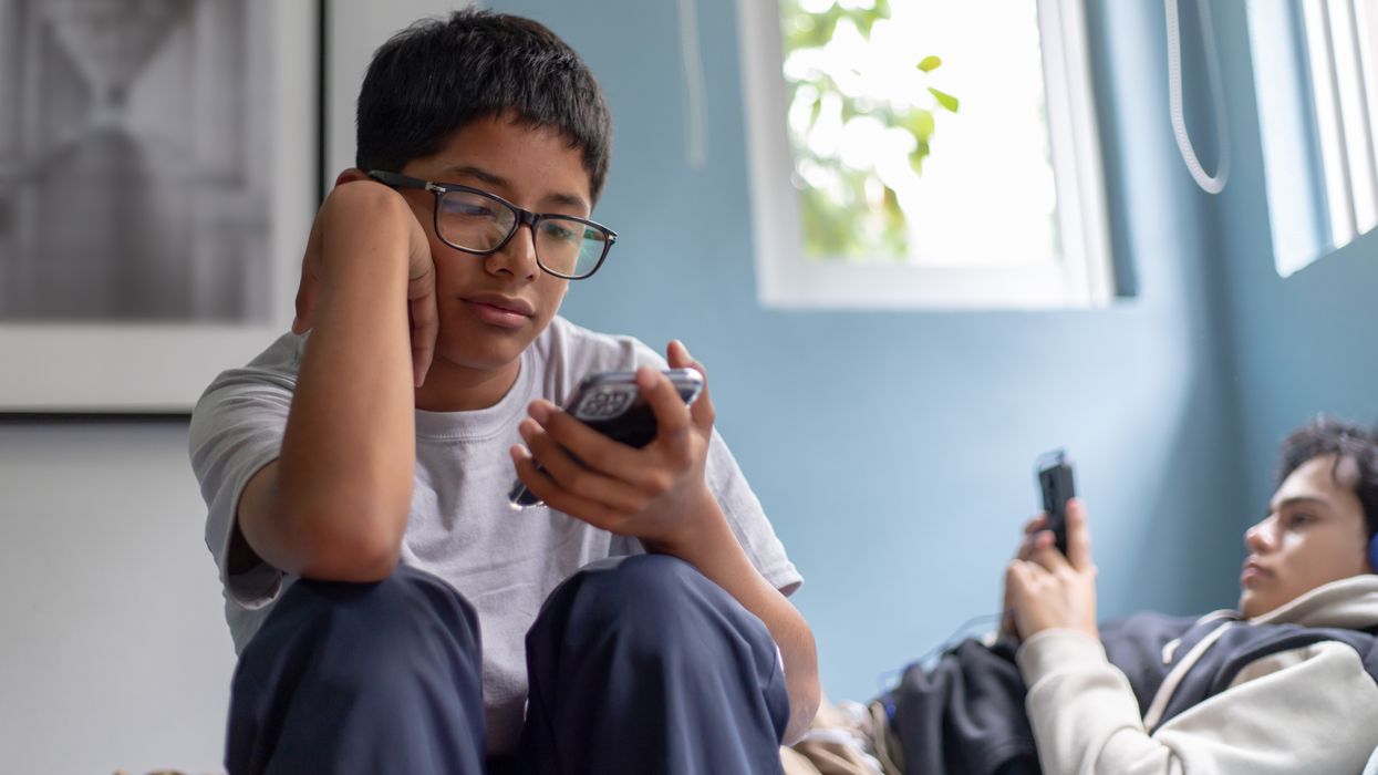Kids With Smartphones Before 12 Face Higher Health Risks