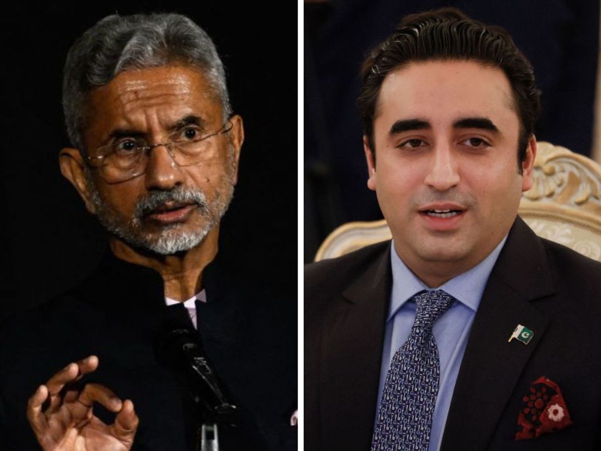 (L-R) Indian external affairs minister Subrahmanyam Jaishankar and his Pakistani counterpart Bilawal Bhutto-Zardari