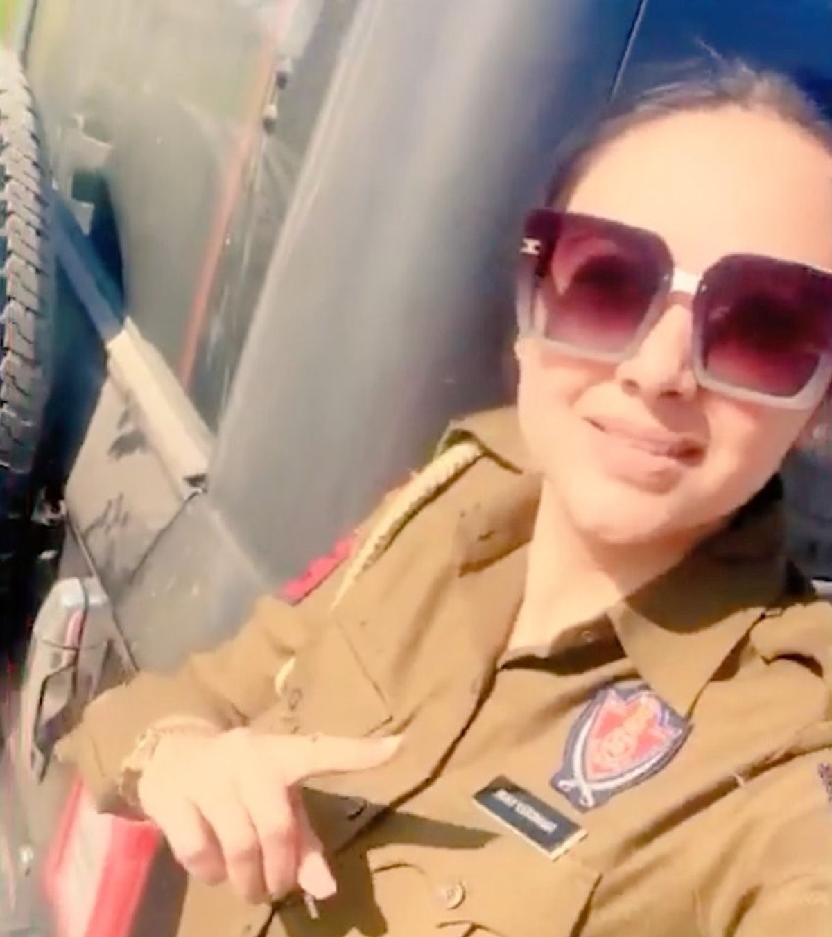 Lady cop caught with heroine in punjab