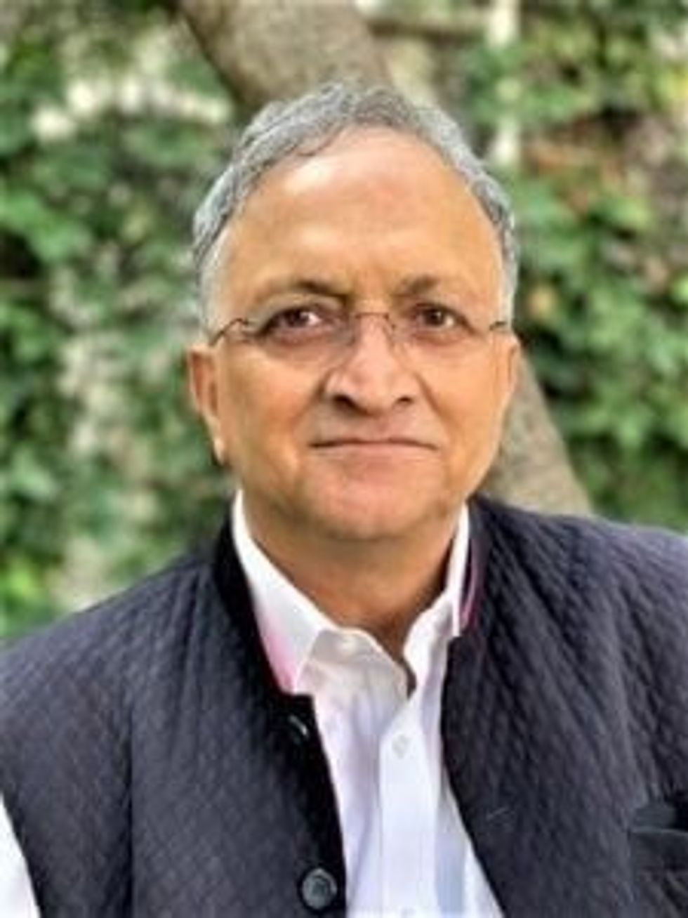 LEAD Amit 1 INSET 3A Ramachandra Guha author Rebels against the Raj 30 May 2022 1