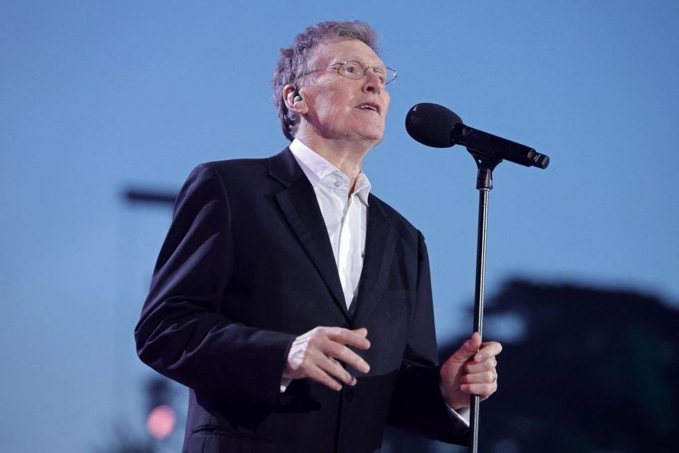 LEAD Asians INSET Stevie Winwood GettyImages 1252980240