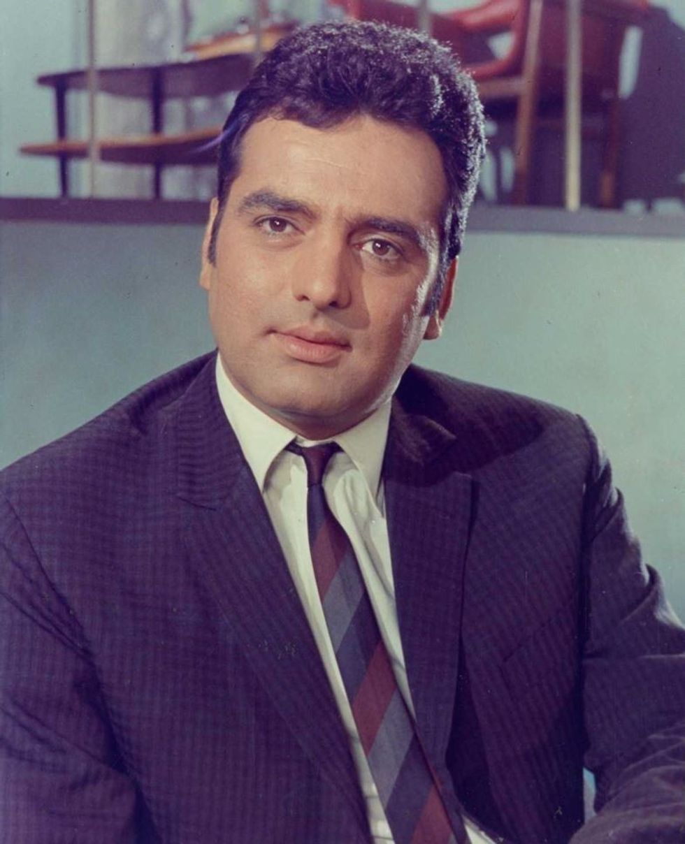 Lead Feroz Khan 654 n