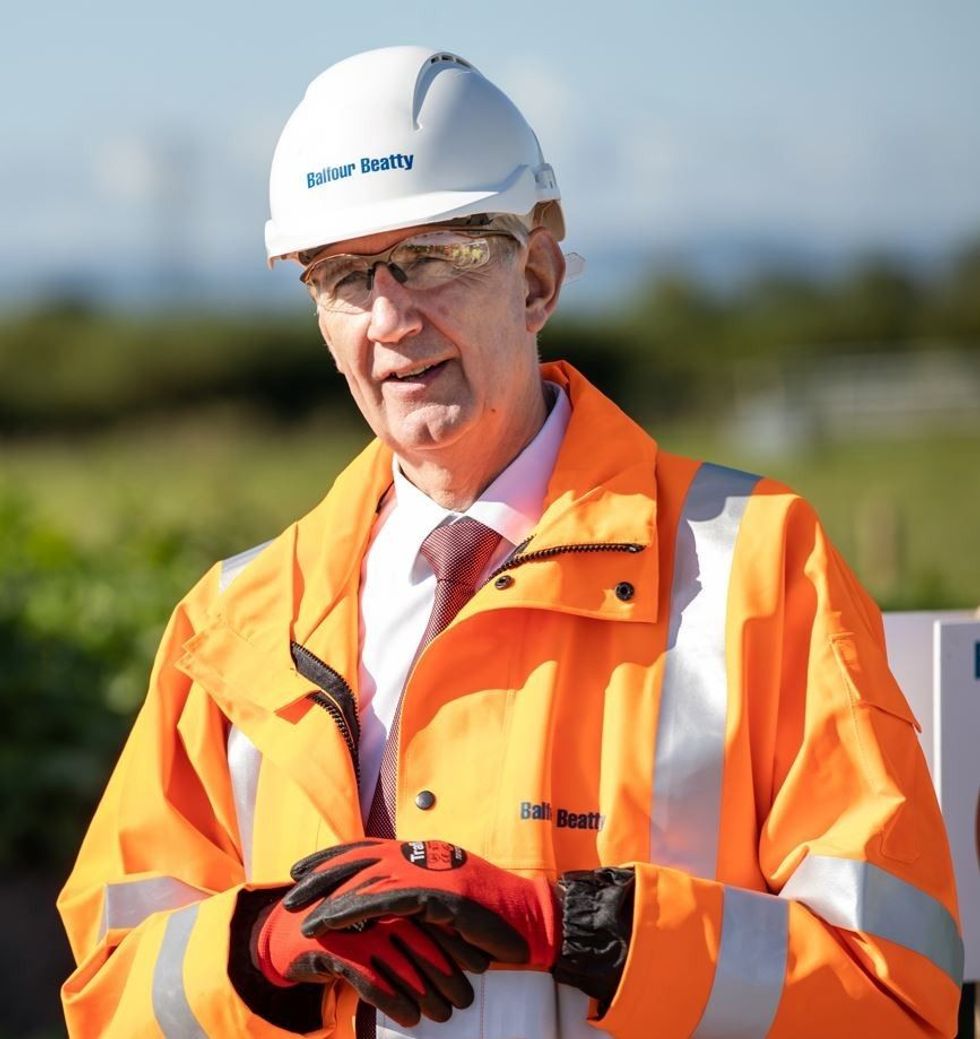 LEAD Inset 1 Quinn T Pylon Visit 20.09.21 005