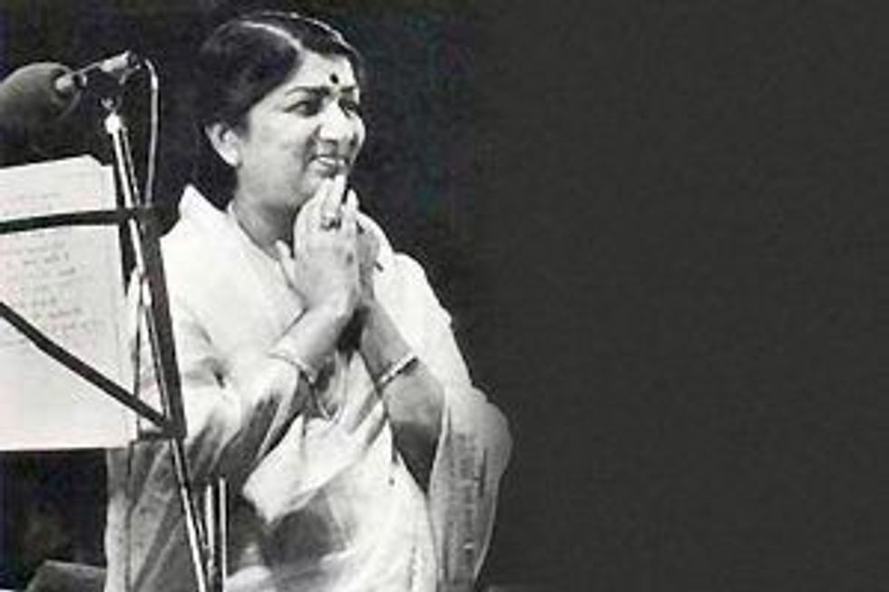 Lead inset Lata Mangeshkar 273