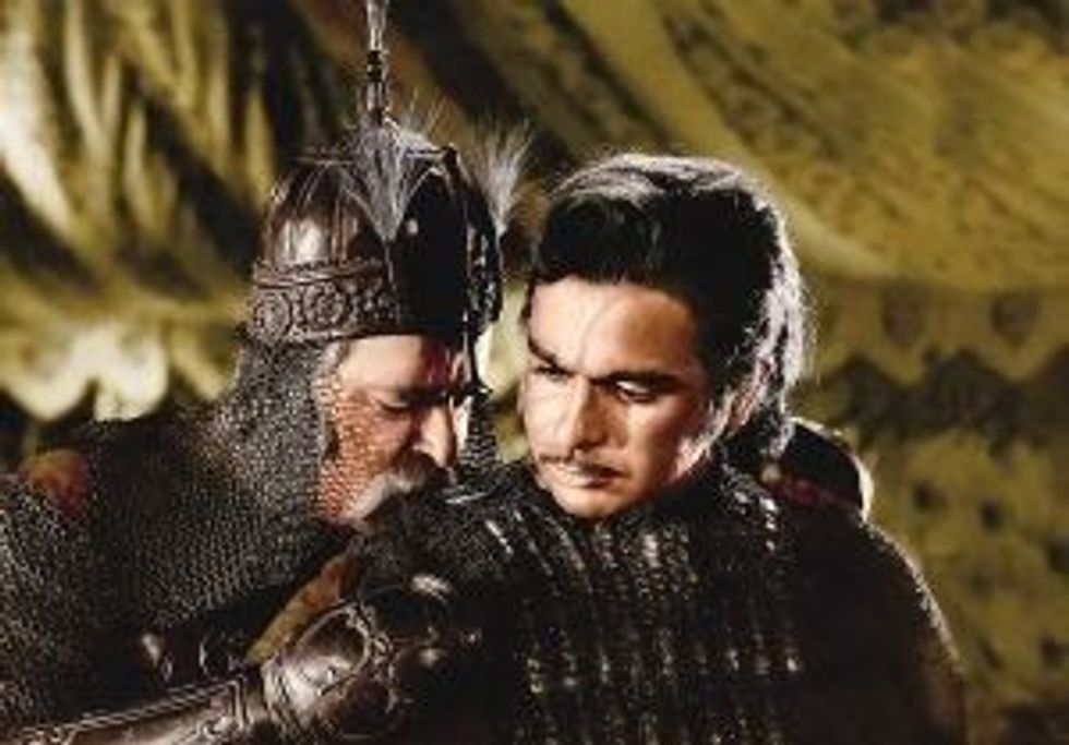 Lead inset Mughal e azam 47