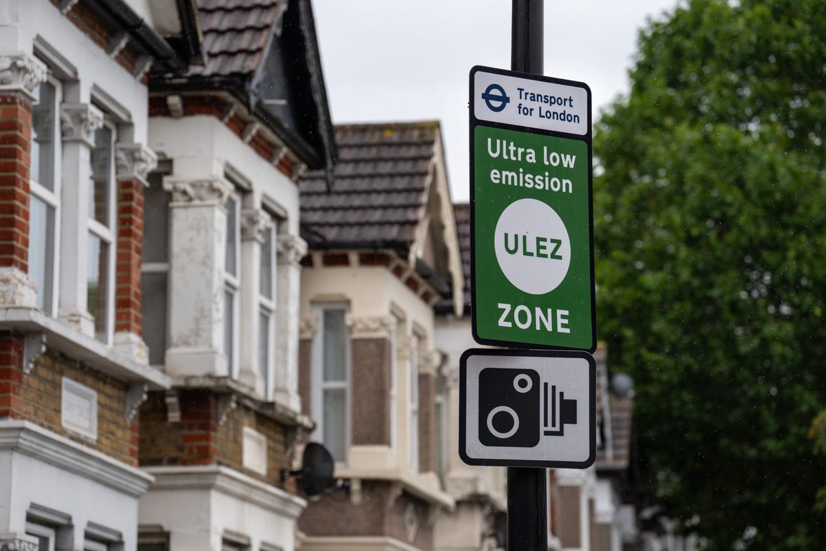 Polluting vehicles fall by almost half as Ulez expansion takes effect