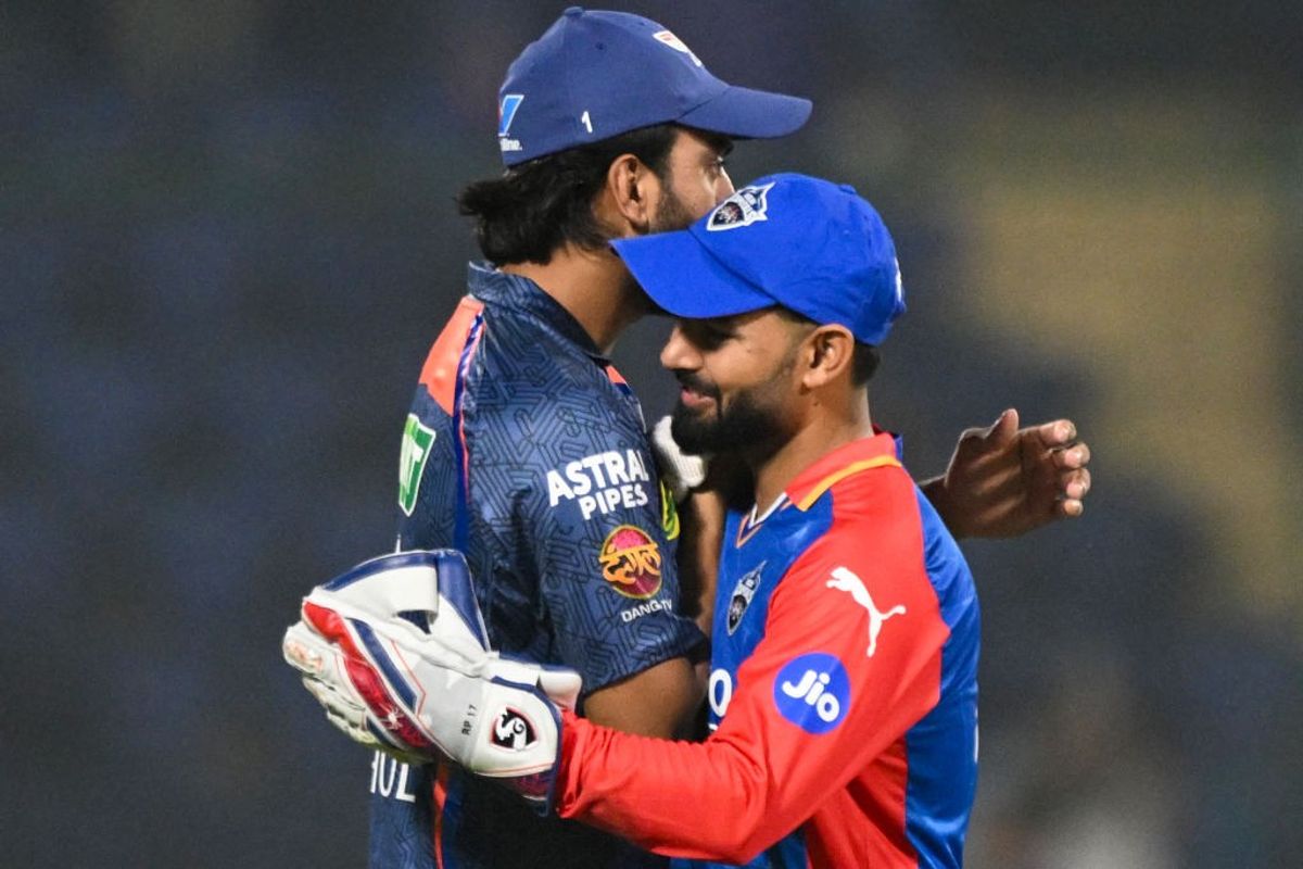 Lucknow Super Giants and Delhi Capitals captains KL Rahul (L) and Rishabh Pant, respectively.
