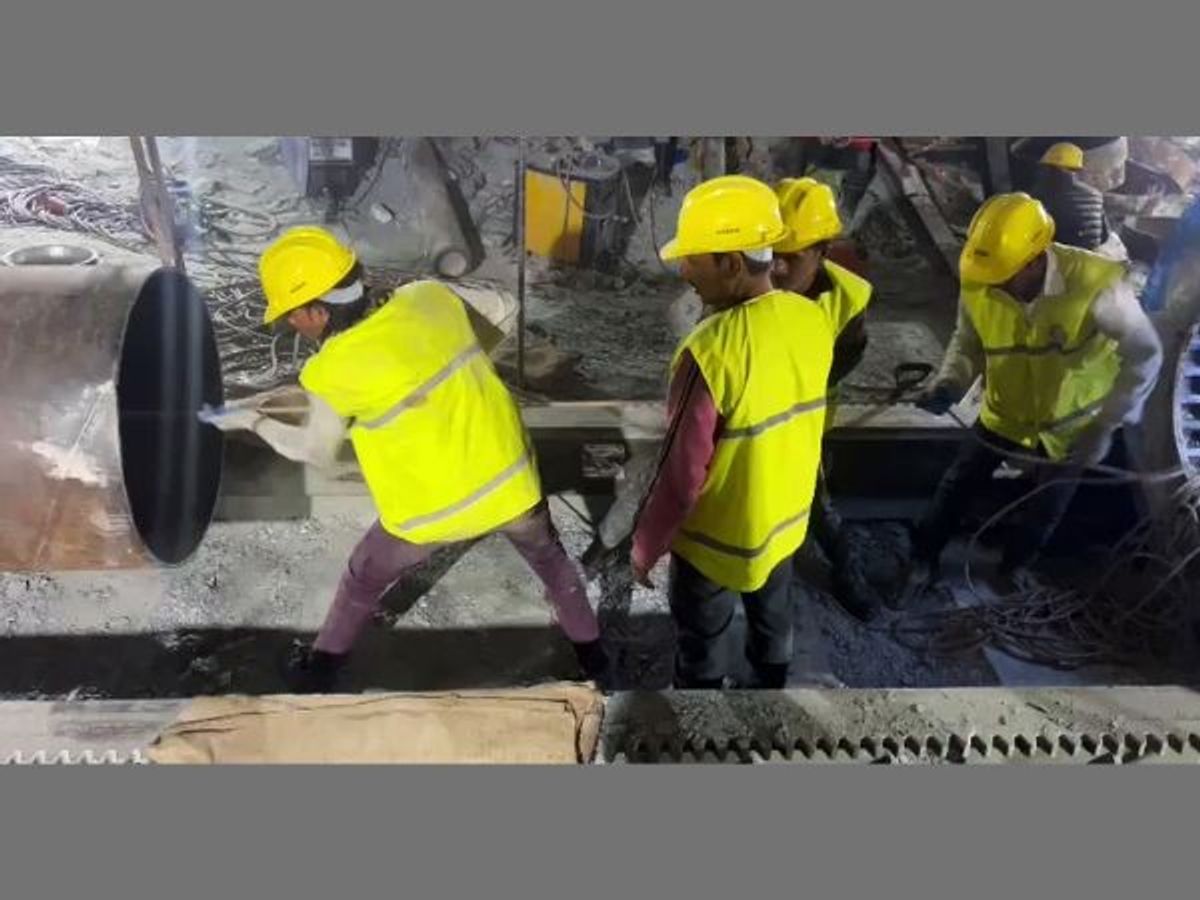 Manual drilling in Silkyara tunnel in Uttarakhand, India, to rescue 41 trapped workers