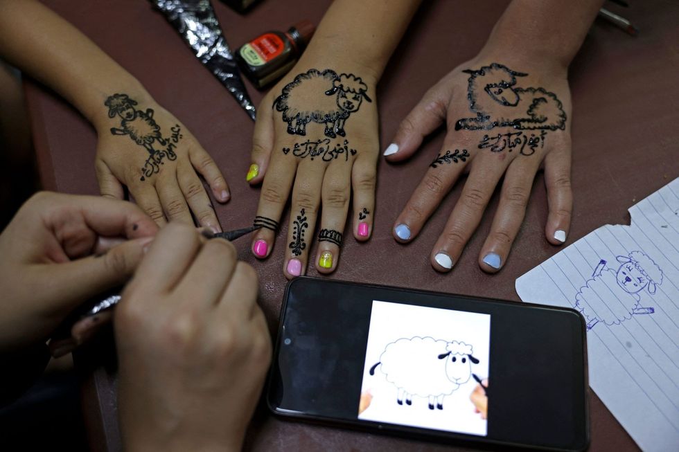 mehendi designs 3 scaled