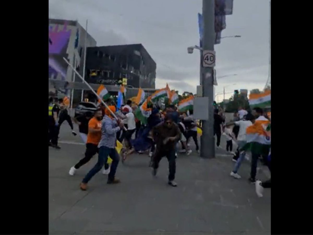 Members of alleged pro-Khalistani groups target Indians carrying Indian Tricolours in Melbourne, Australia