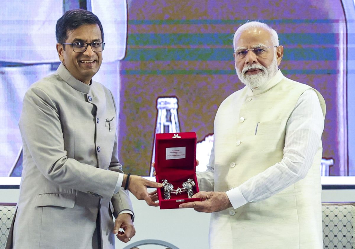 modi-chandrachud-judiciary