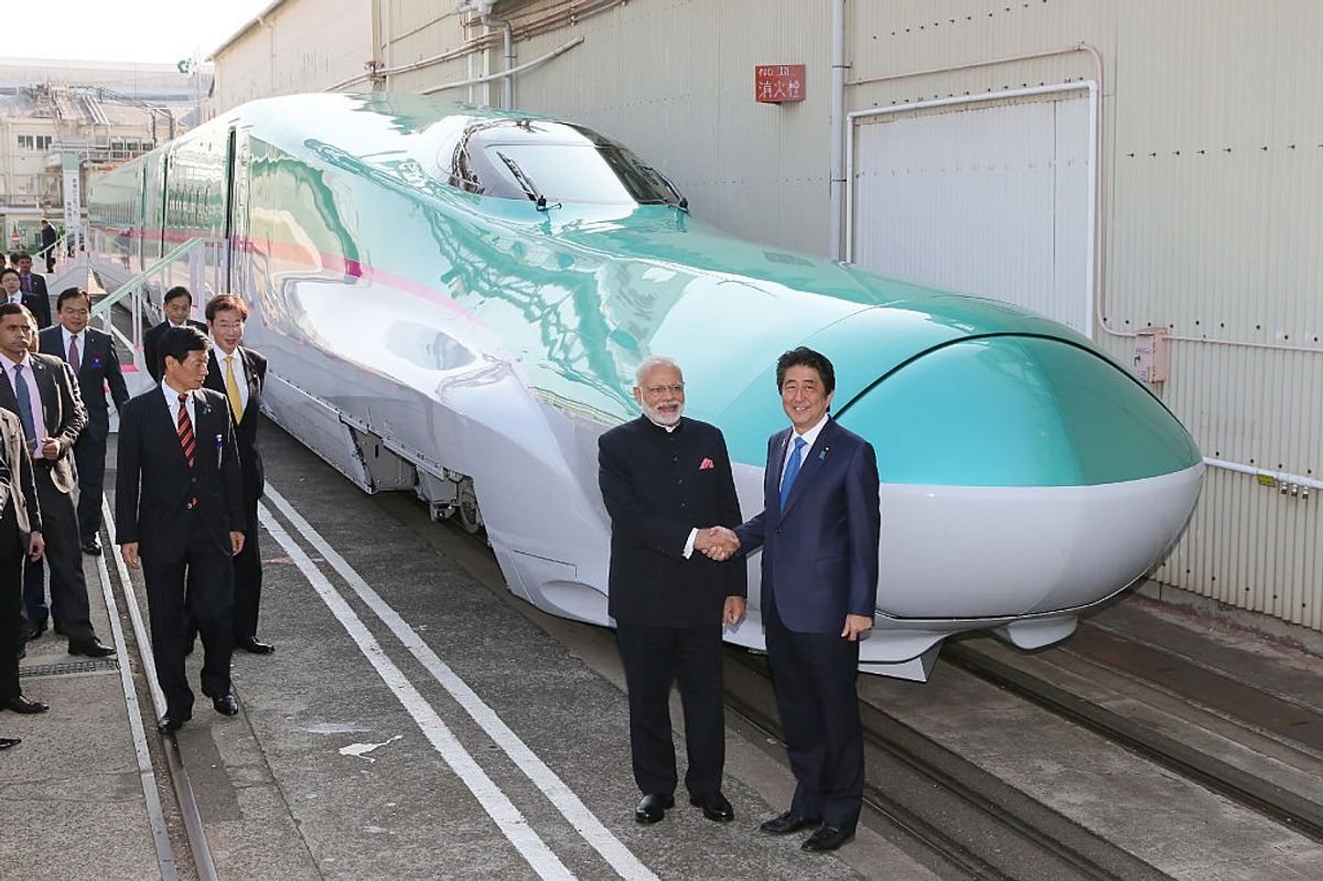 Narendra Modi Shinzo Abe bullet train