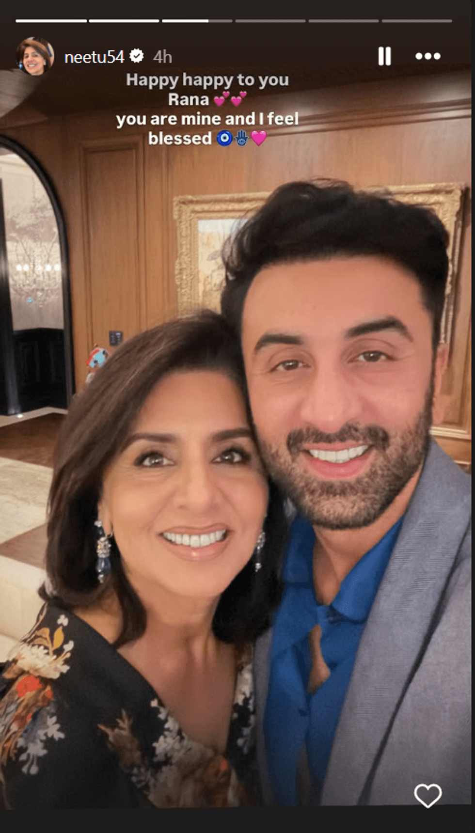 Neetu Kapoor with Ranbir Kapoor