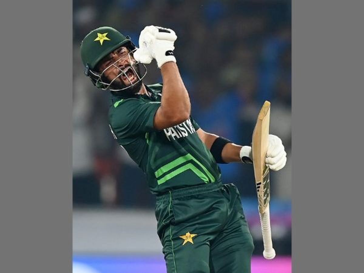 Pakistan beat Sri Lanka by 6 wickets in World Cup 2023