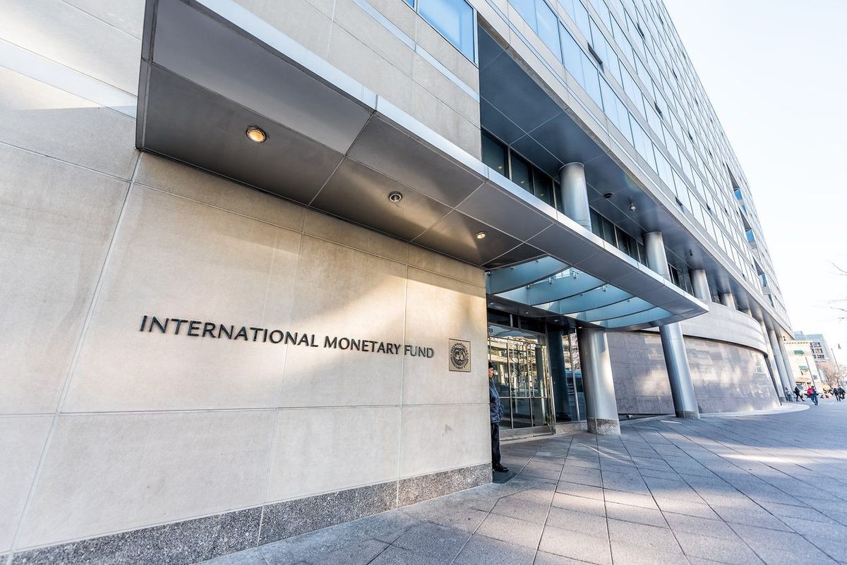 IMF backs new Pakistan programme, urges poll row resolution