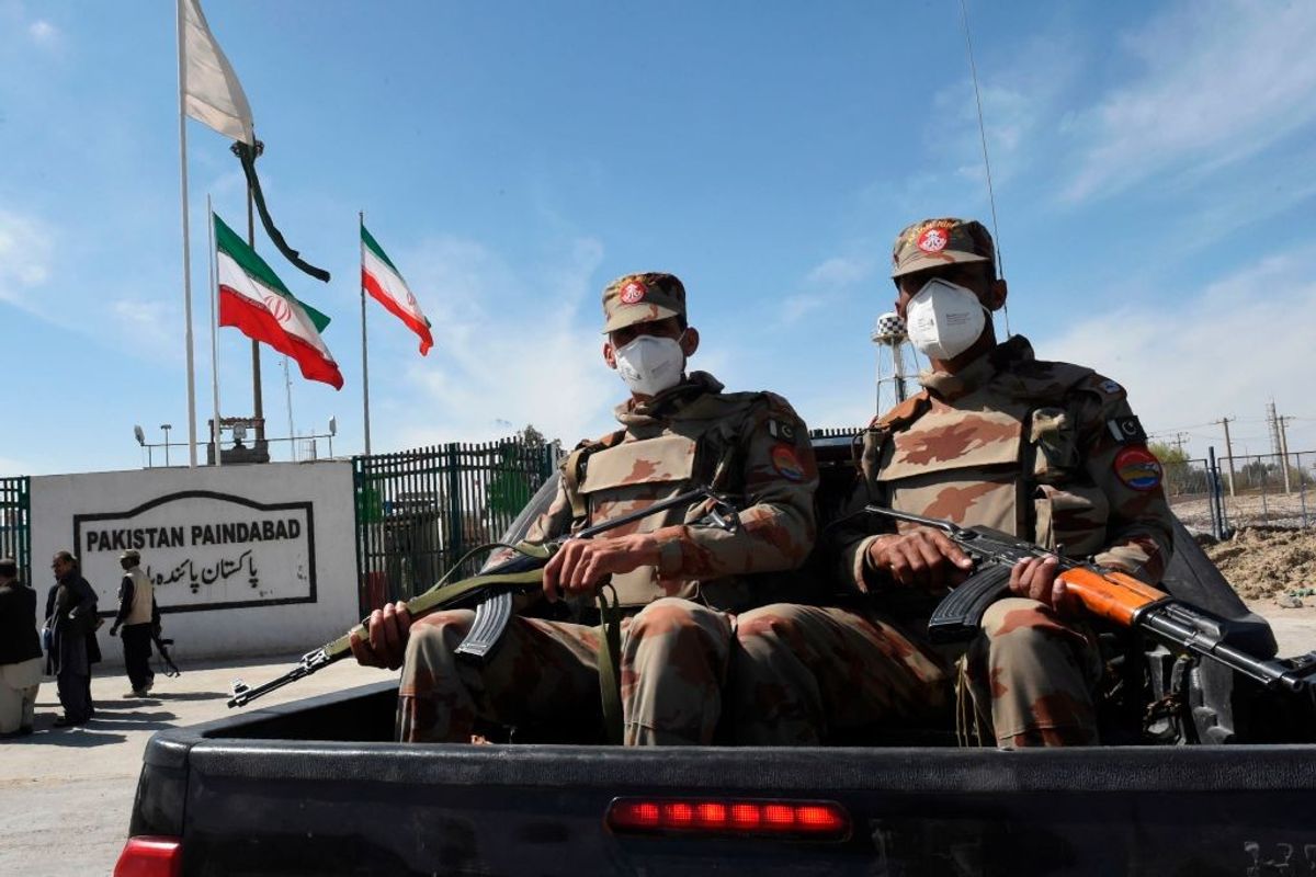 Pakistani soldiers near the country's border with Iran