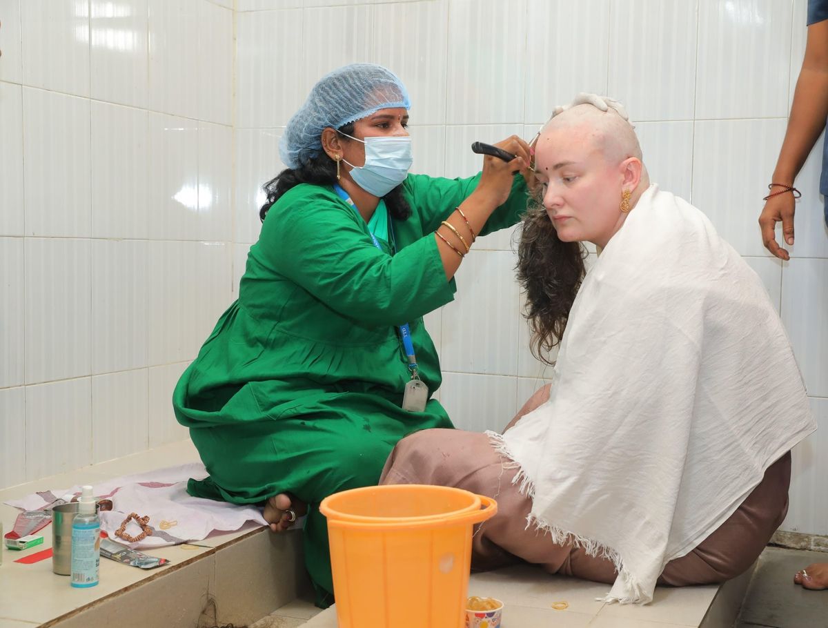 Pawan Kalyan, Mark Shankar, Anna