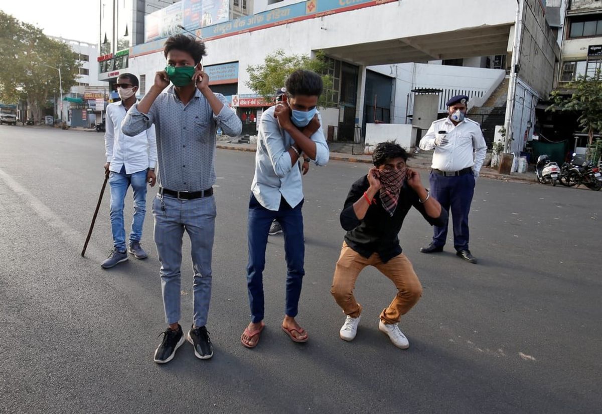 Indian police ‘punishes’ lockdown violators