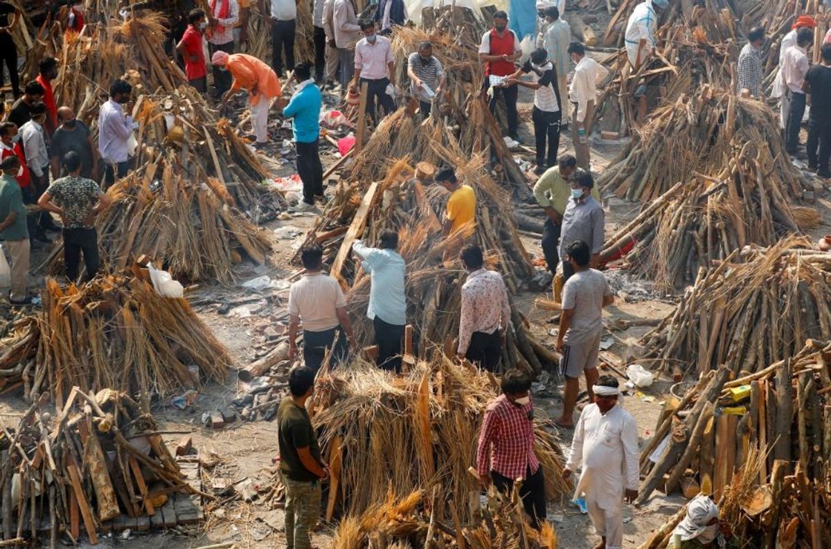 Covid-stricken India gets global help with oxygen and supplies