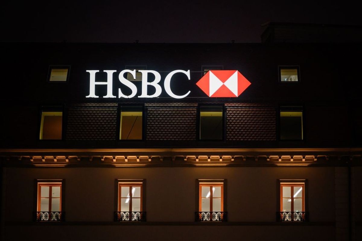 HSBC launches recycled credit card as green plan