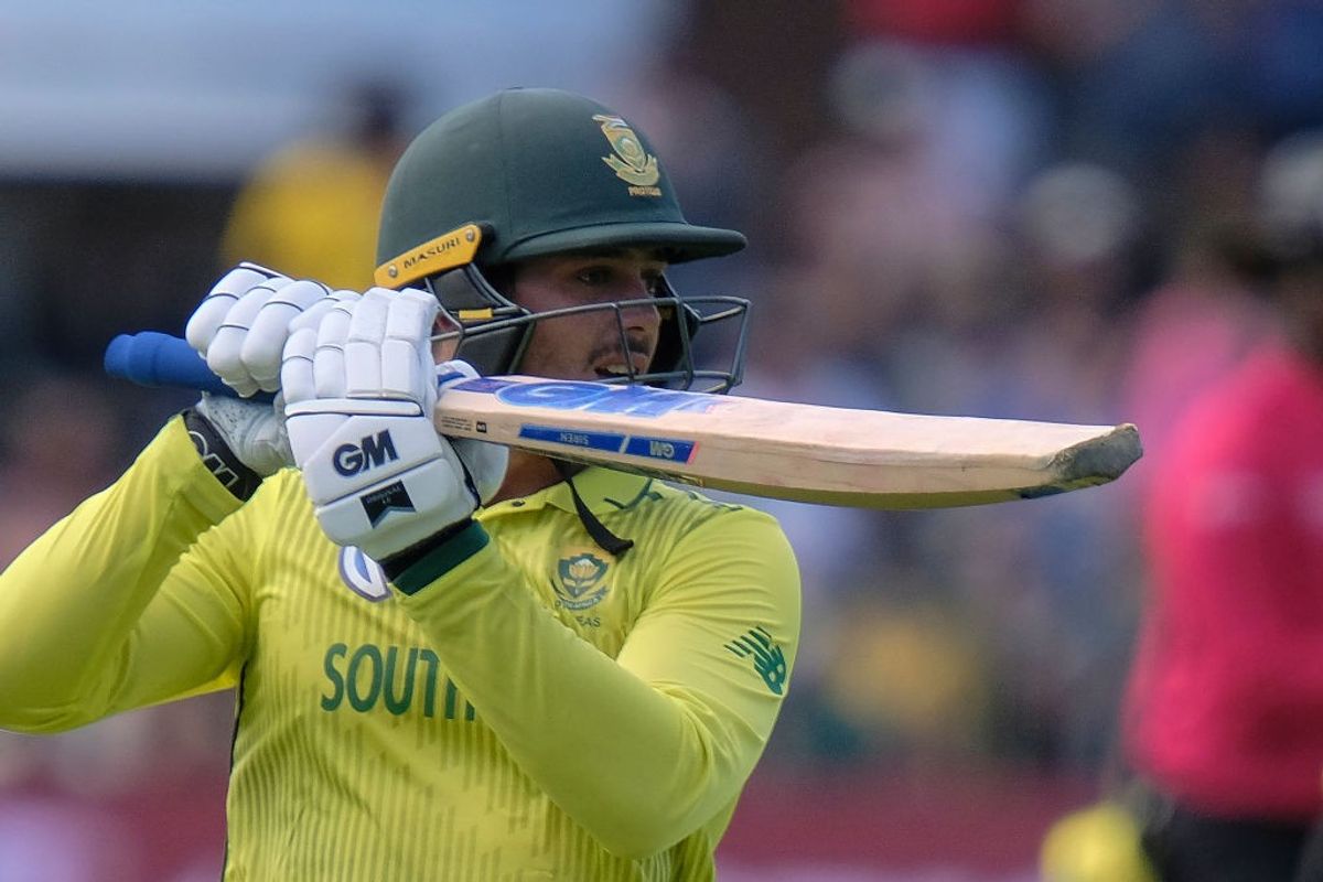 De Kock stars as Morgan suffers defeat in first match as Kolkata captain