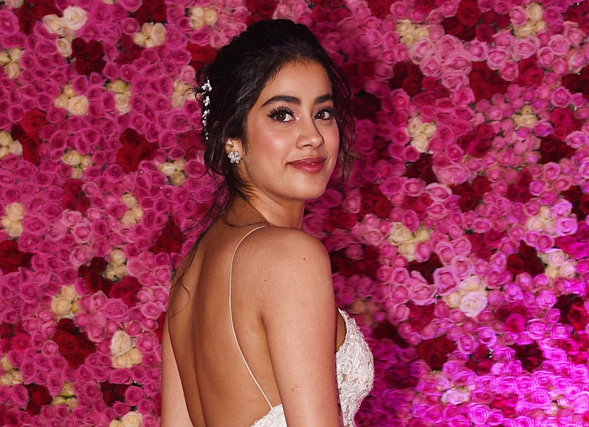 Janhvi Kapoor pens a heartfelt note as Gunjan Saxena: The Kargil Girl completes 1 year
