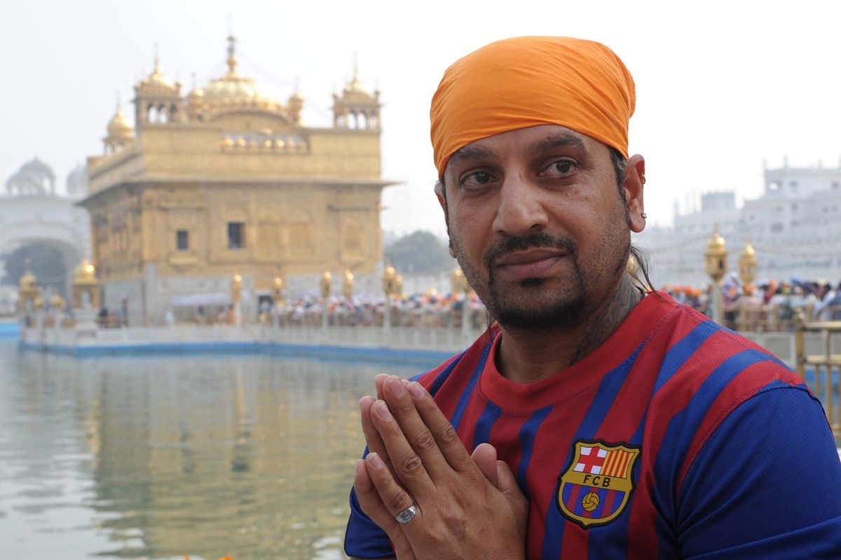 Twitter blocks the account of singer JazzyB