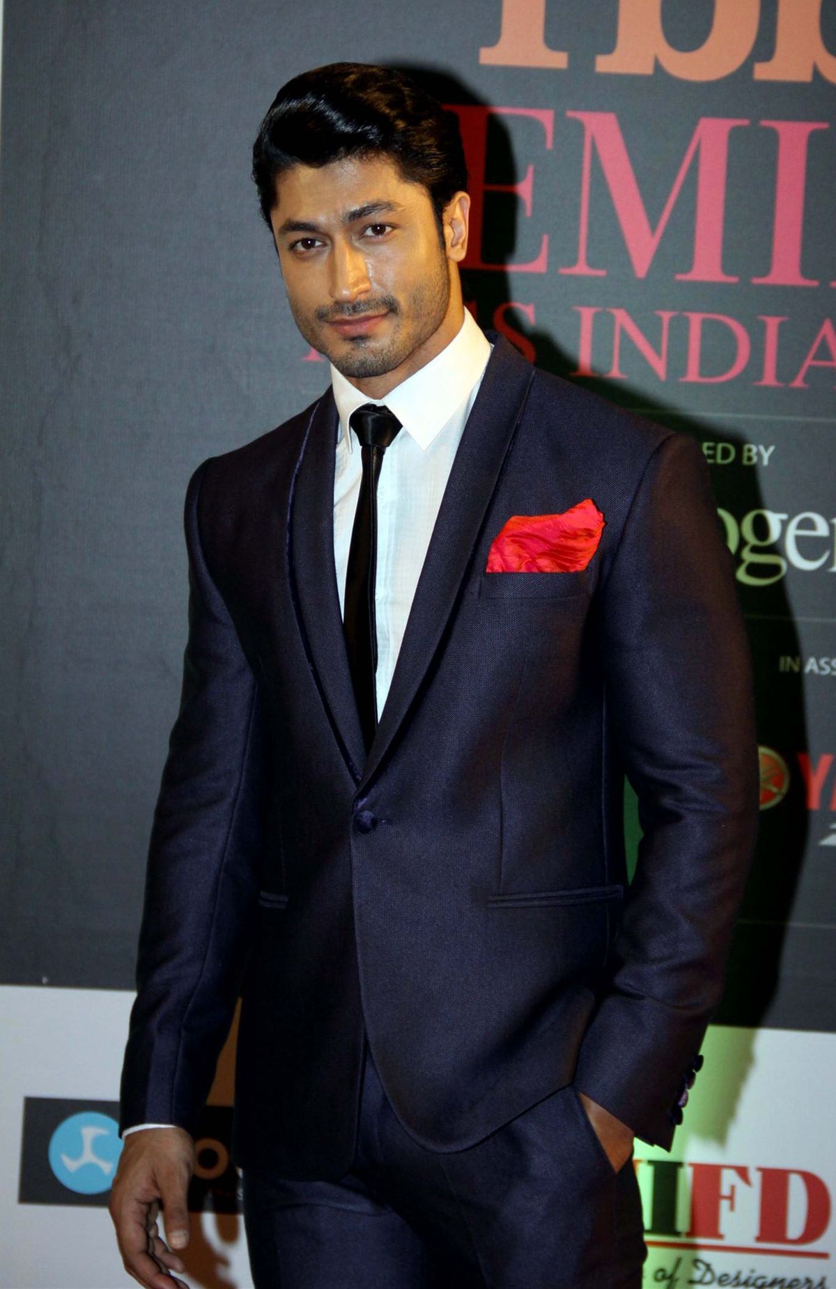 Vidyut Jammwal to next work with Rustom director Tinu Suresh Desai