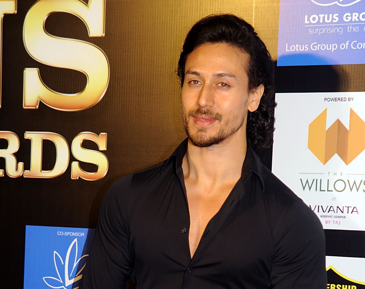 Tiger Shroff to romance two actresses in Ganapath?