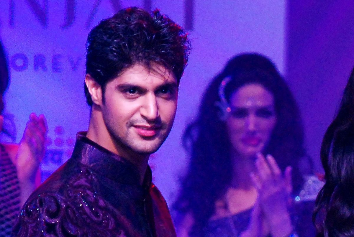 Tanuj Virwani joins Neha Sharma on the cast of Voot Select Original Illegal 2
