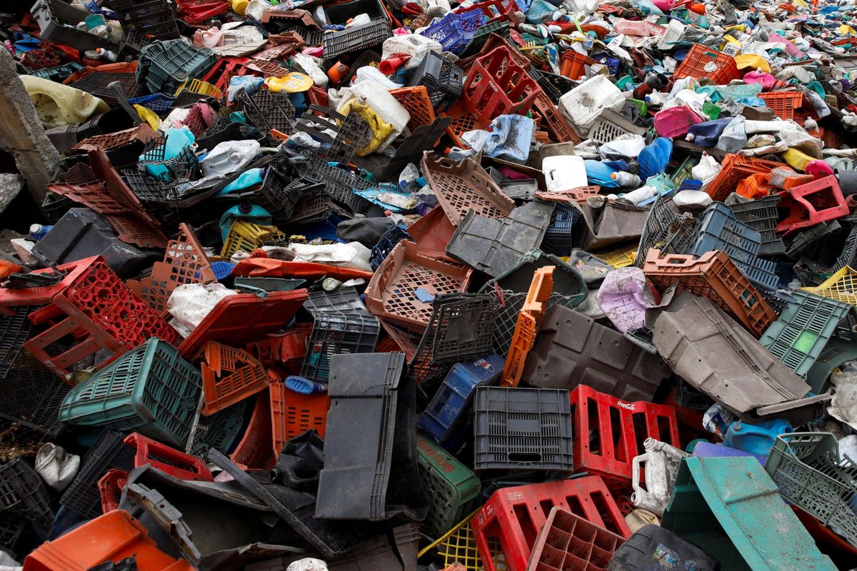Asian-origin waste plant boss fined for obstructing environment agency officers