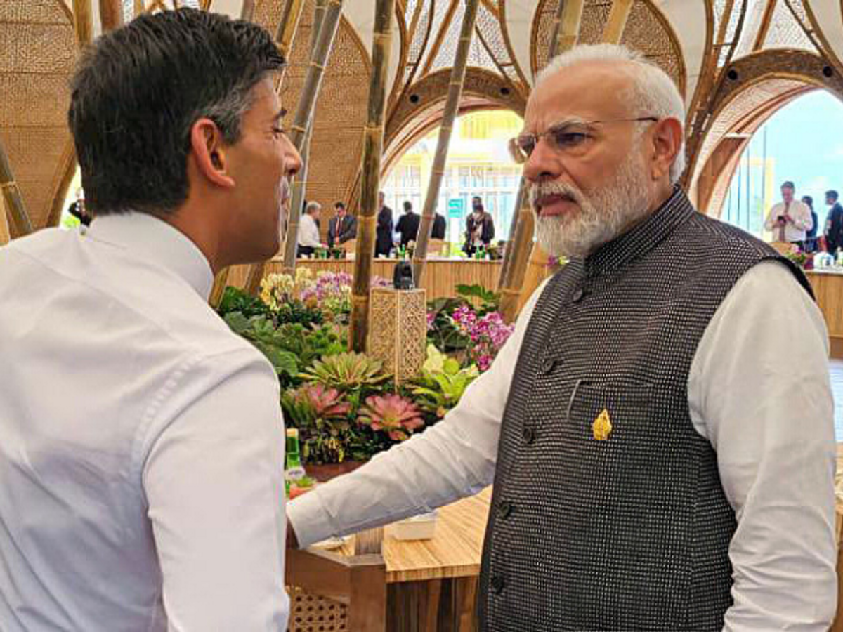 PM Narendra Modi speaks with UK PM Rishi Sunak