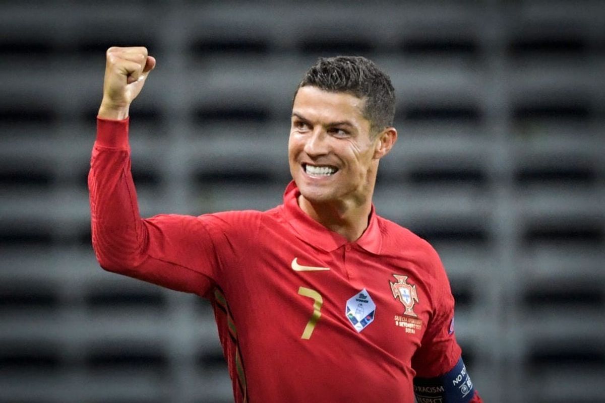 Ronaldo becomes the second player to score 100 international goals