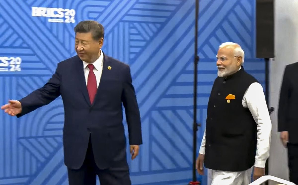 Narendra Modi, Xi Jinping hold structured bilateral talks