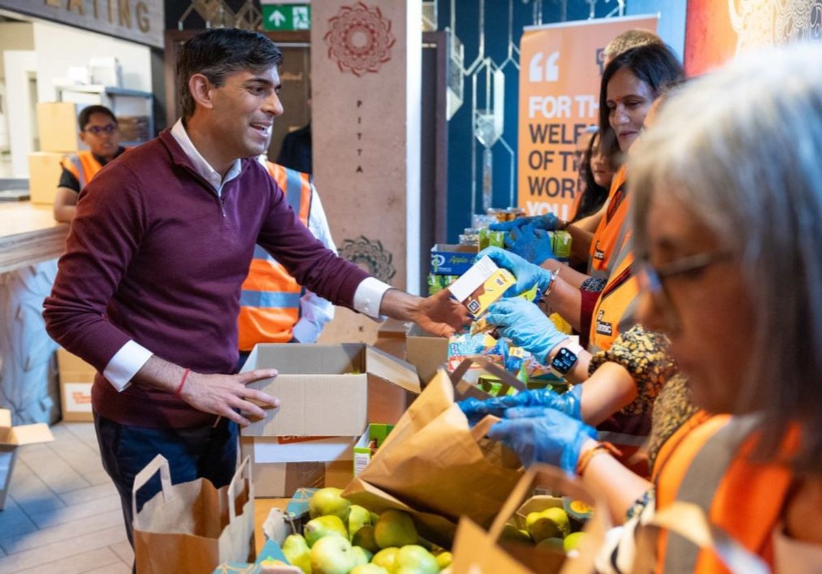 Sunak interacts with Go Dharmic volunteers