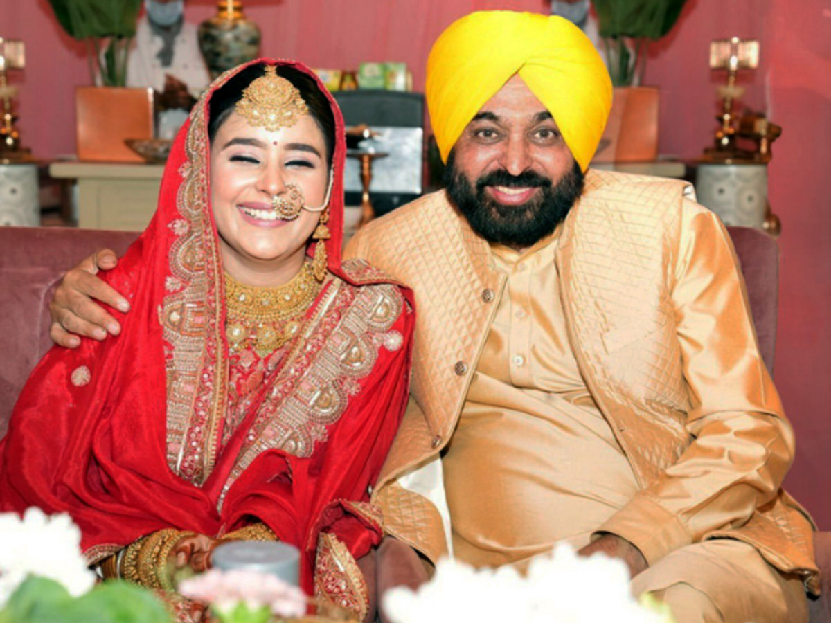 Punjab CM Bhagwant Mann with his newly married wife Gurpreet Kaur