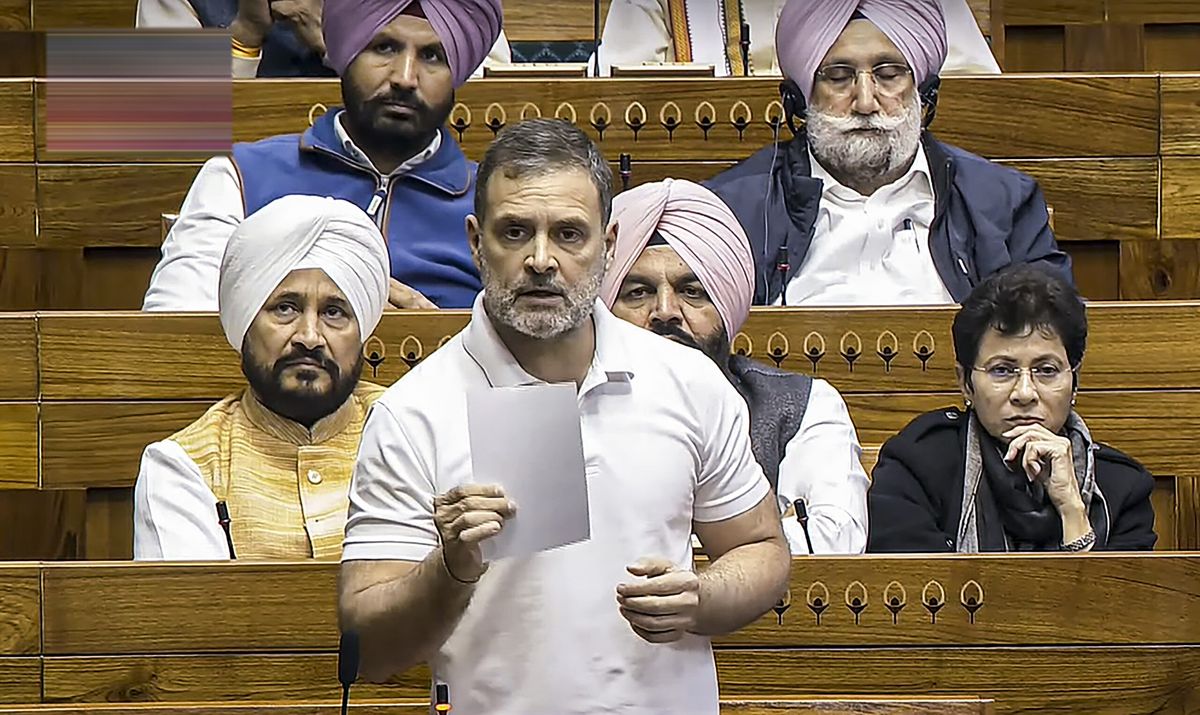 rahul-gandhi-parliament