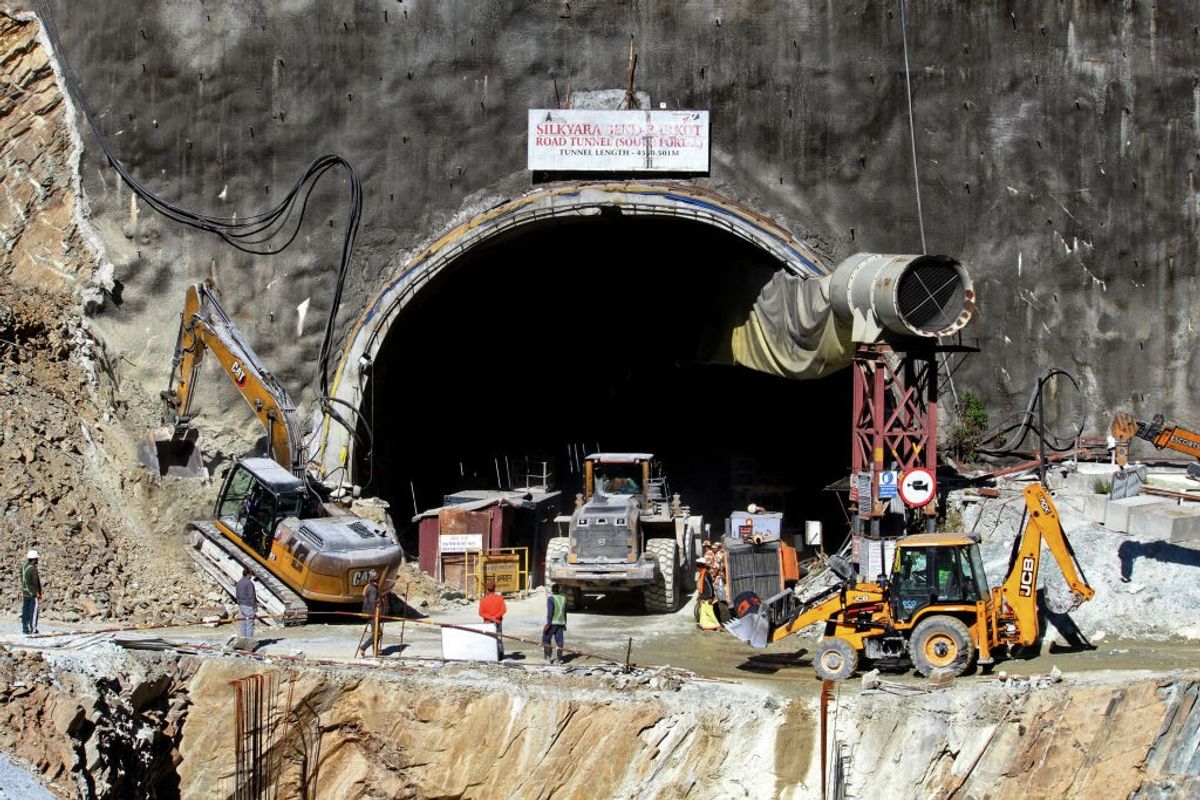 India tunnel collapse: Rescuers inch closer to trapped workers; Modi speaks to Uttarakhand CM