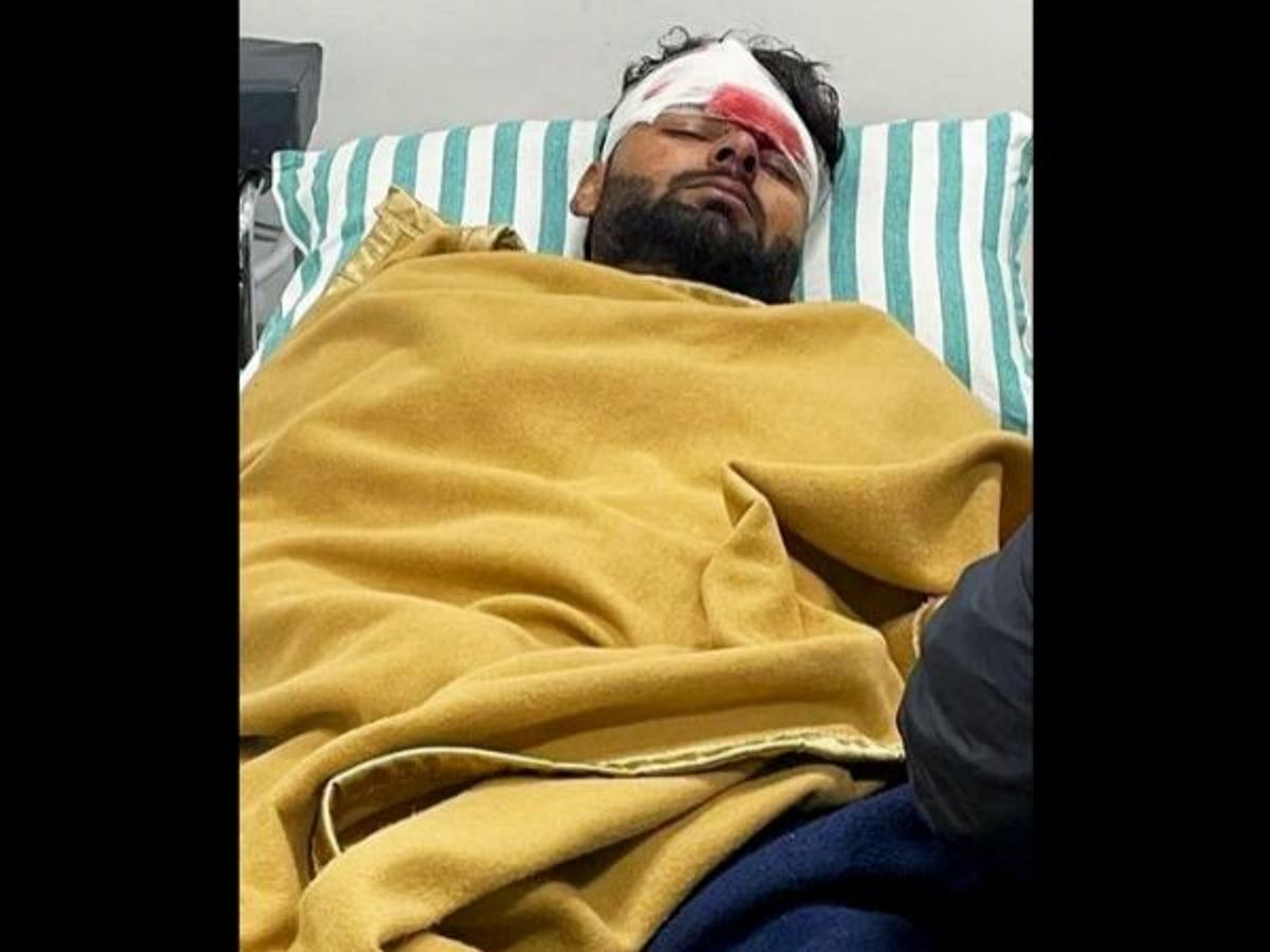 Rishabh Pant receives treatment at hospital after a horrific car crash