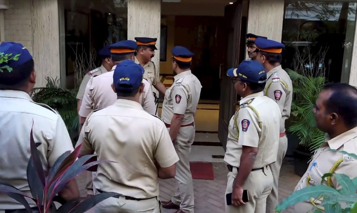 saif-nurse-police