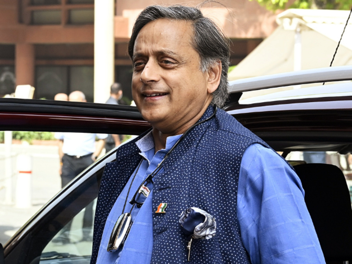 Shashi Tharoor