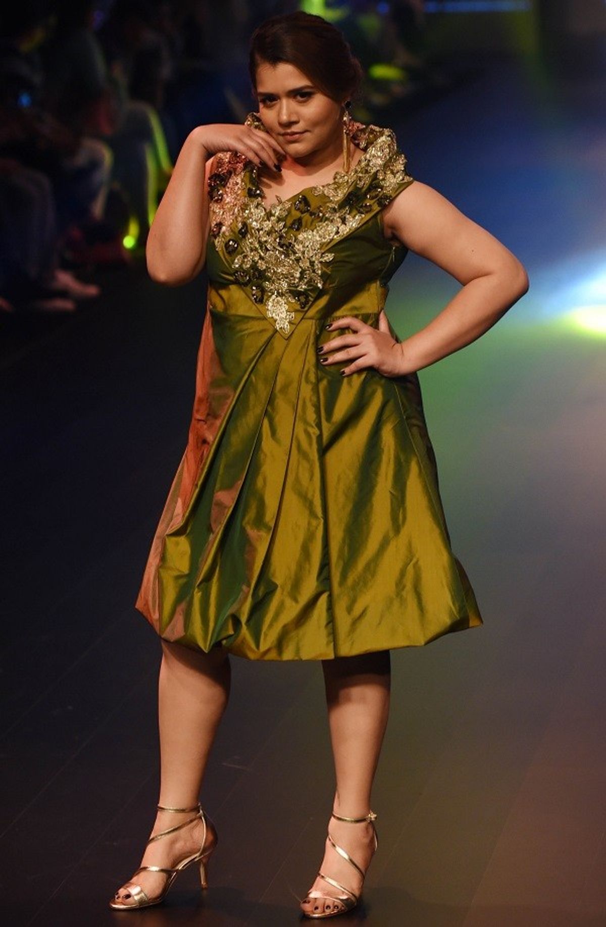 Shikha Talsania Boards 'Coolie No 1'
