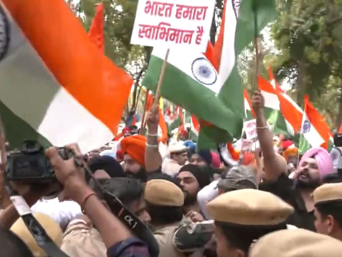 Sikh members protest in New Delhi against pulling down of the Indian Tricolour at the Indian high commission in London, UK, on March 19, 2023.