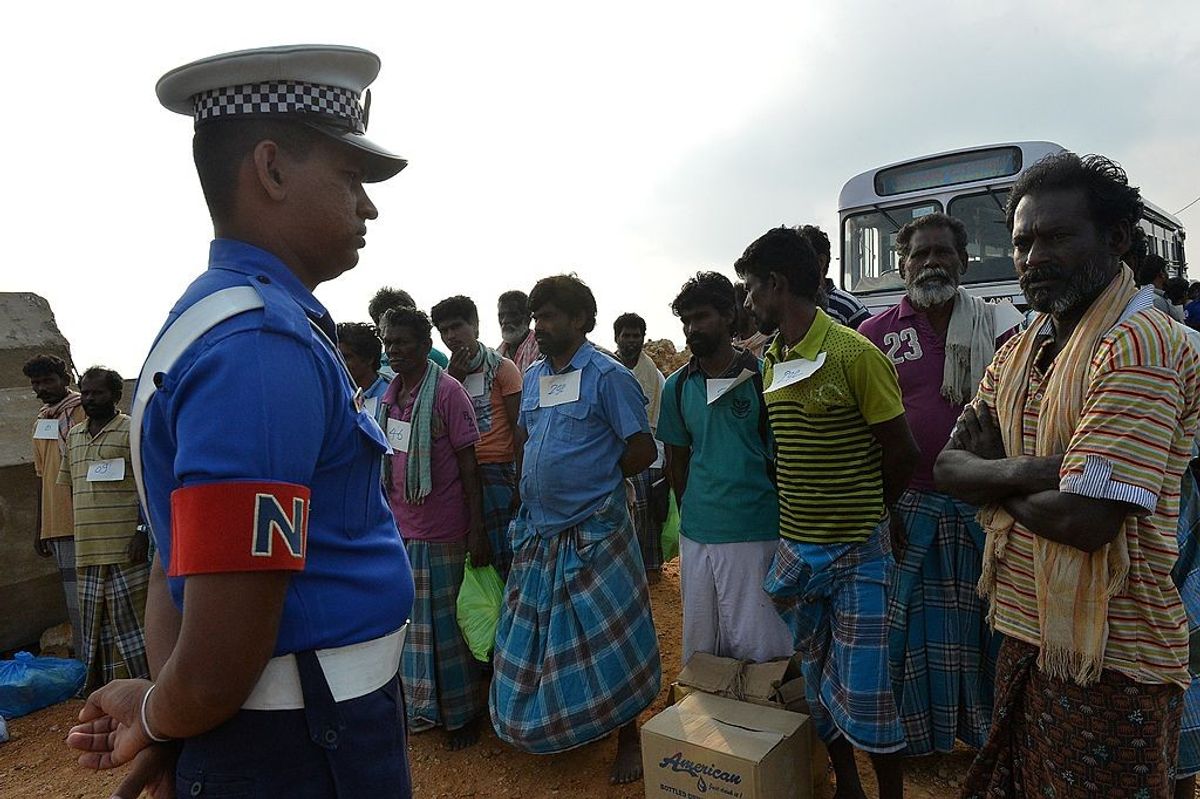 Sri Lanka navy detains Indian fishermen