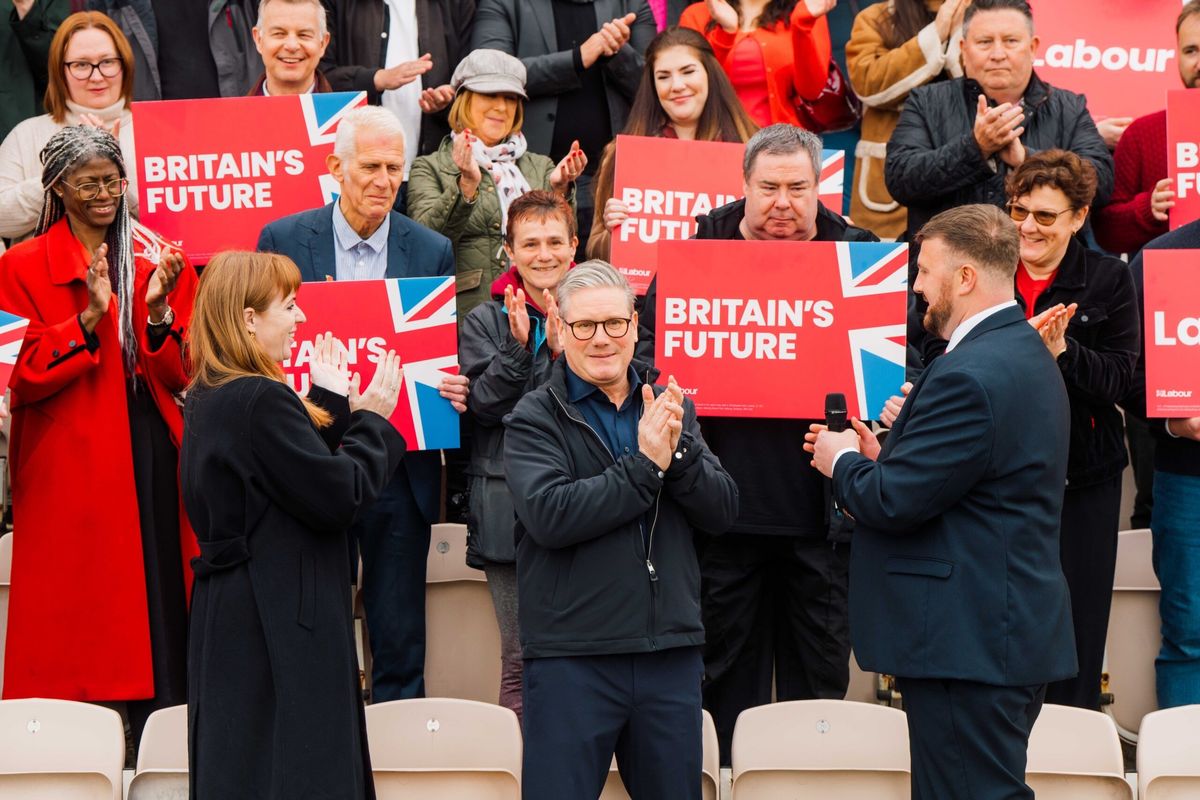 Labour pushes for general election after Tory debacle