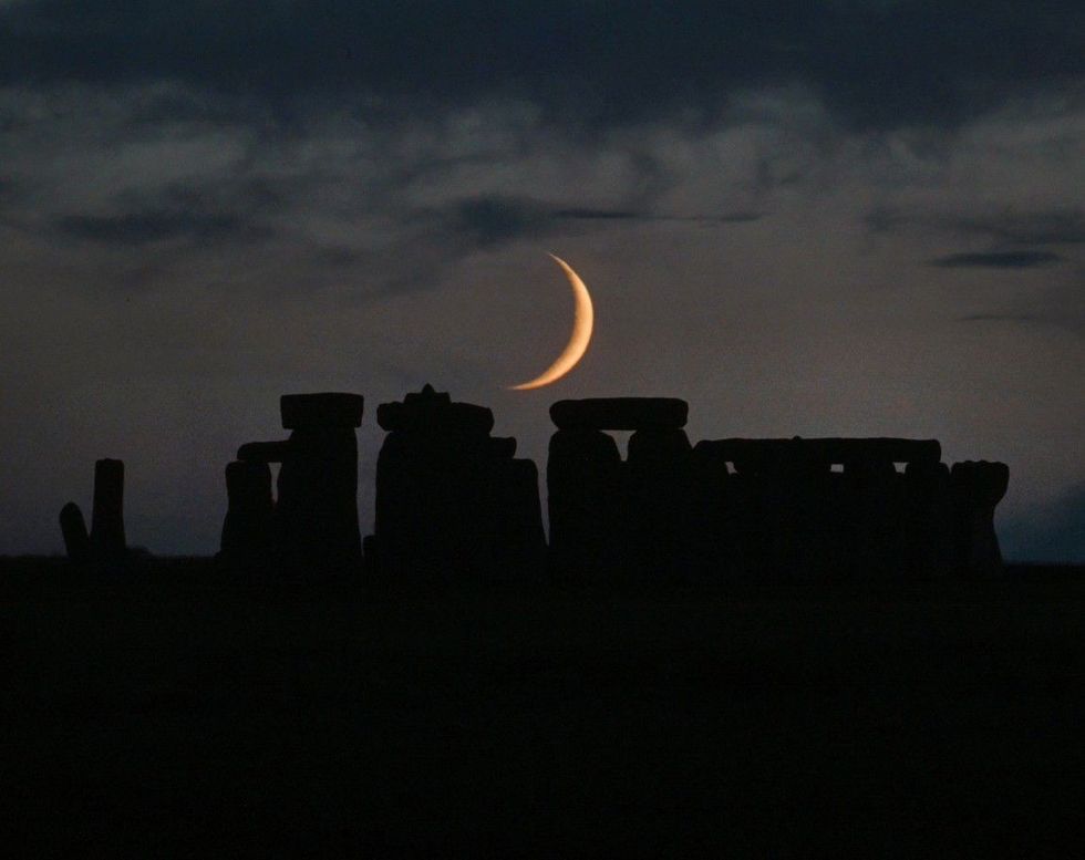 stonehenge moon cycle