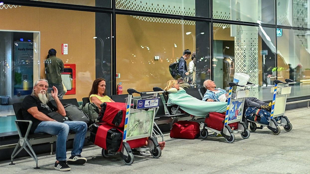 Stranded in Dubai? Local Indian restaurant offers free breakfast, lunch and dinner