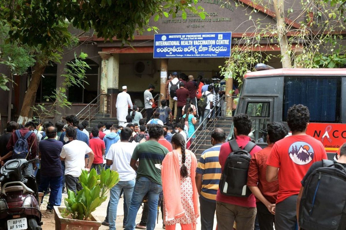 India records 91,702 new Covid-19 cases; 3,403 deaths