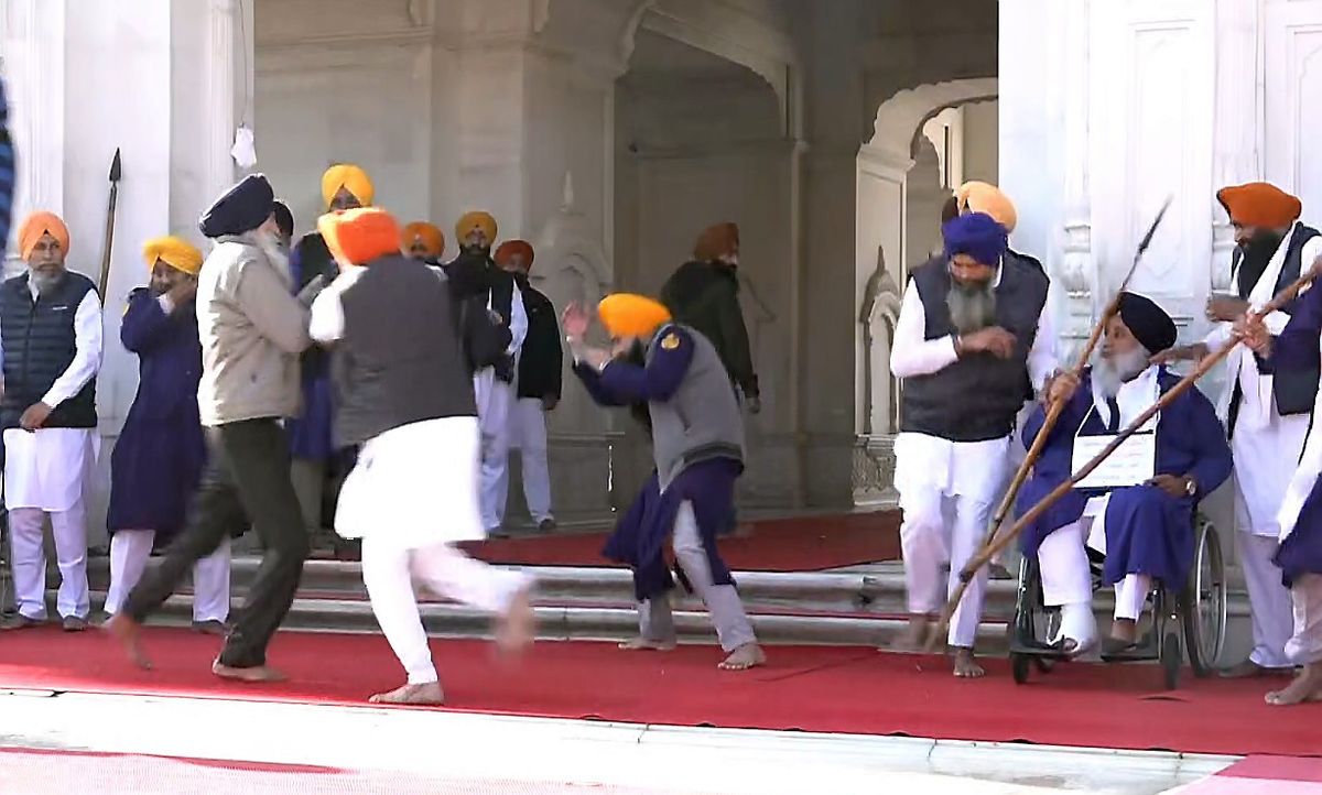 sukhbir-badal-attack