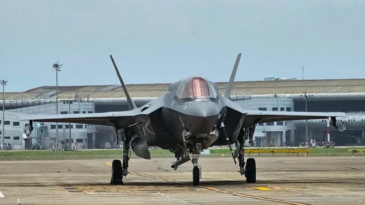 UK's F-35B jet that became a meme finally leaves Kerala after extended stay
